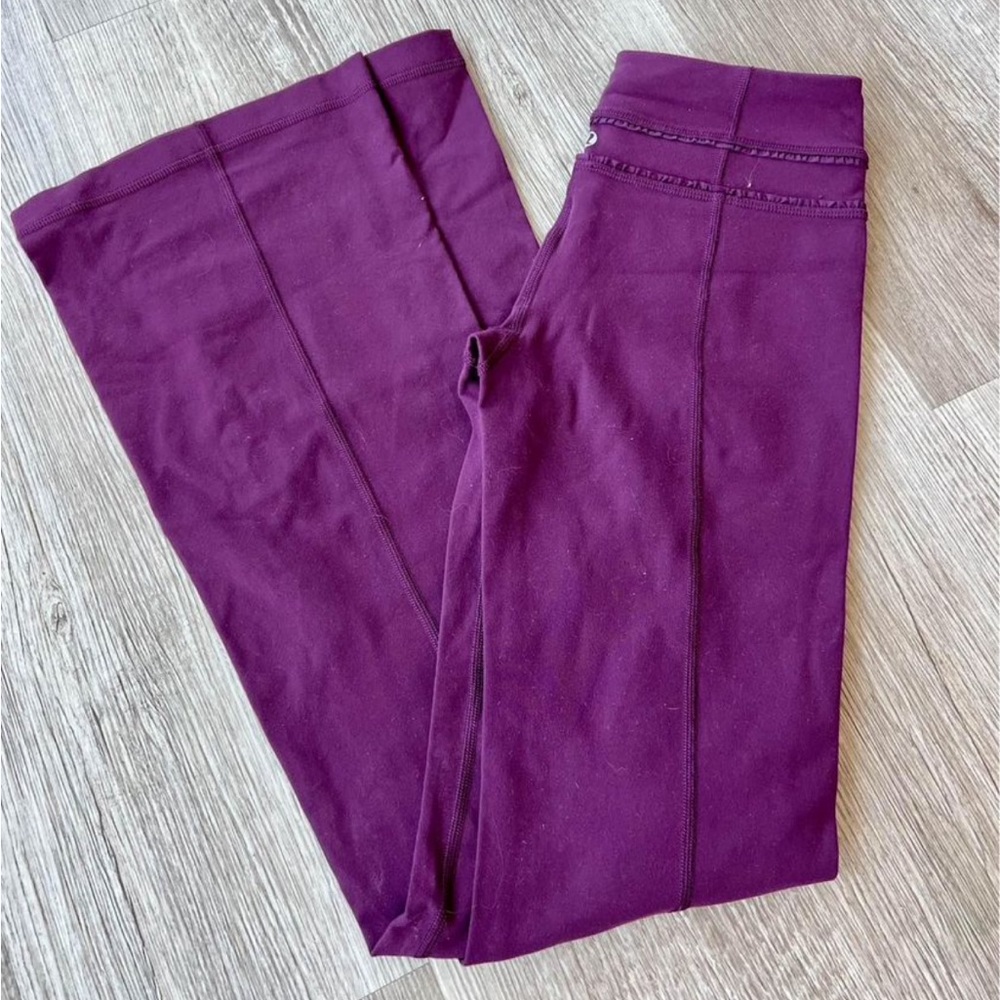 Lululemon Plum Groove Pant, size 2